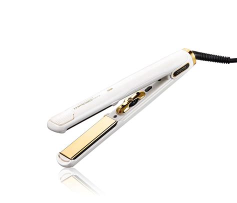 Get Smooth, Frizz-Free Hair with the 7 Magic Flat Iron Tricks